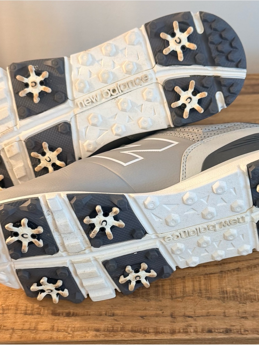 New Balance Men’s Gray Leather Golf Shoes - Picture 5 of 6